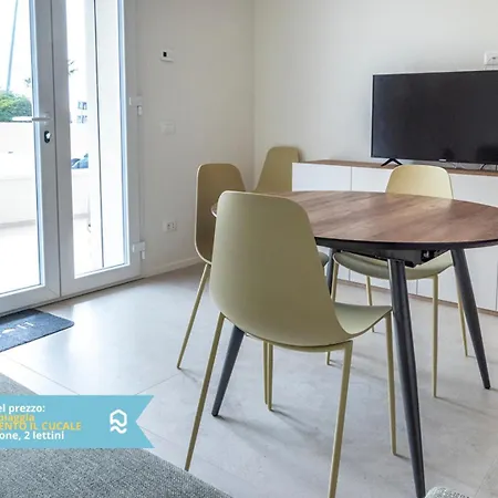 Mialmare Sud - Marcelli, Nuovo Trilocale In Centro Fronte Mare