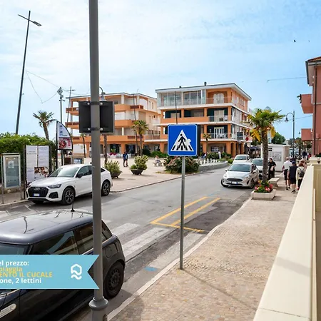 Mialmare Sud - Marcelli, Nuovo Trilocale In Centro Fronte Mare